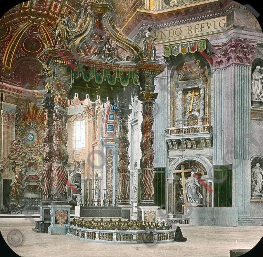 Papstaltar | Pope altar - Foto foticon-simon-147-013.jpg | foticon.de - Bilddatenbank für Motive aus Geschichte und Kultur